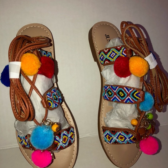 Flat gladiator type sandals 7.5 New - Picture 4 of 4